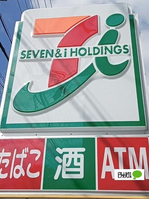 セブンイレブン和歌山松江北店：204m