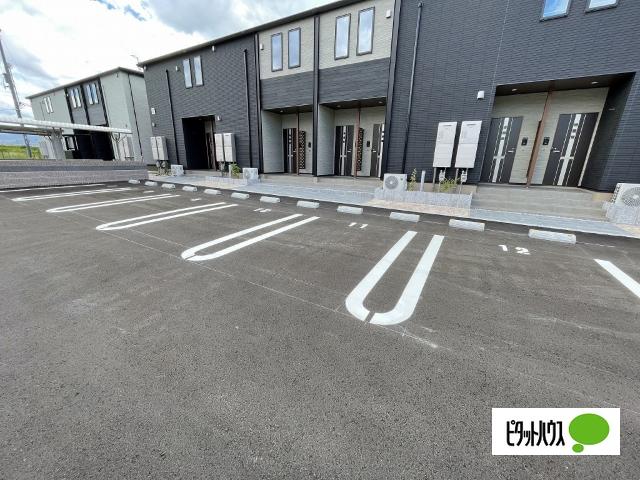 皐Ⅲ（105） 駐車場