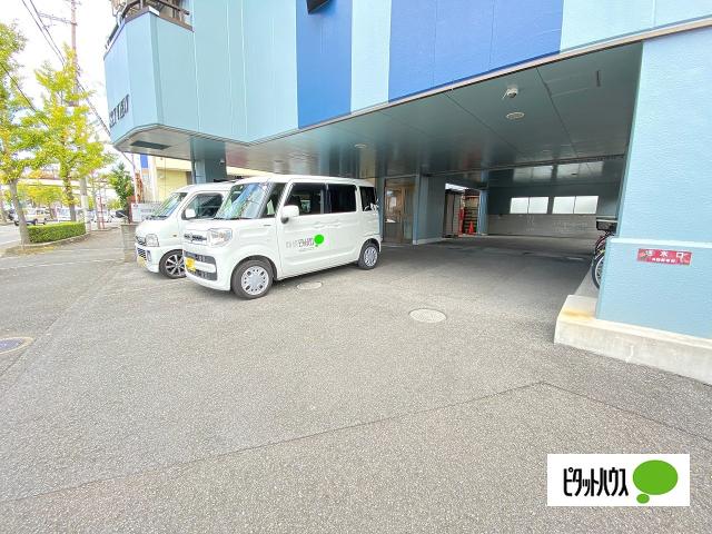 スカイビュー（202） 駐車場