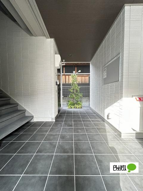 神前ウエストワンズ（201） エントランス