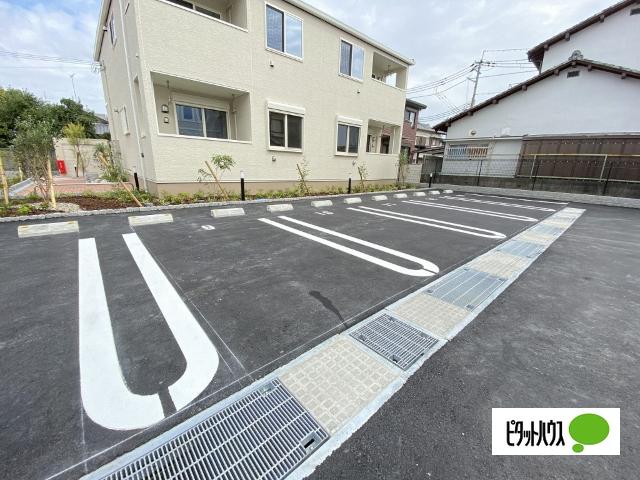 ワ・ホープⅠ（101） 駐車場
