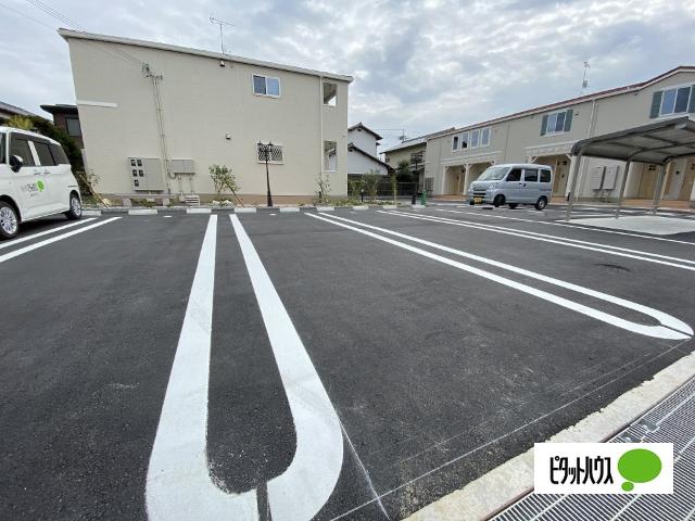 ワ・ホープⅠ（101） 駐車場