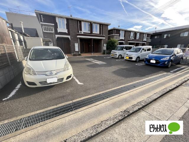 プラセール（201） 駐車場