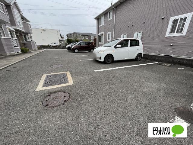 エトワール明石Ⅰ（202） 駐車場