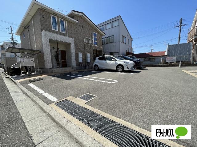 エクレール三宅　Ⅱ（101） 駐車場