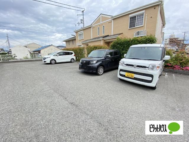 ヒロハウスＣ（202） 駐車場