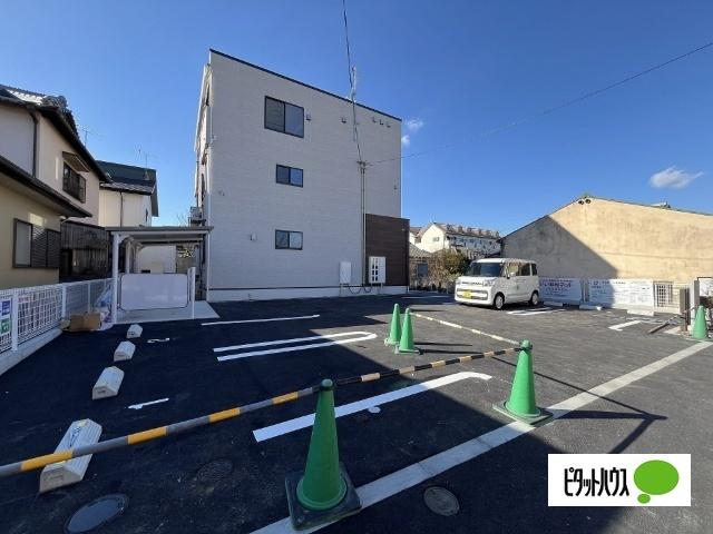 マルコ　高松（201） 駐車場