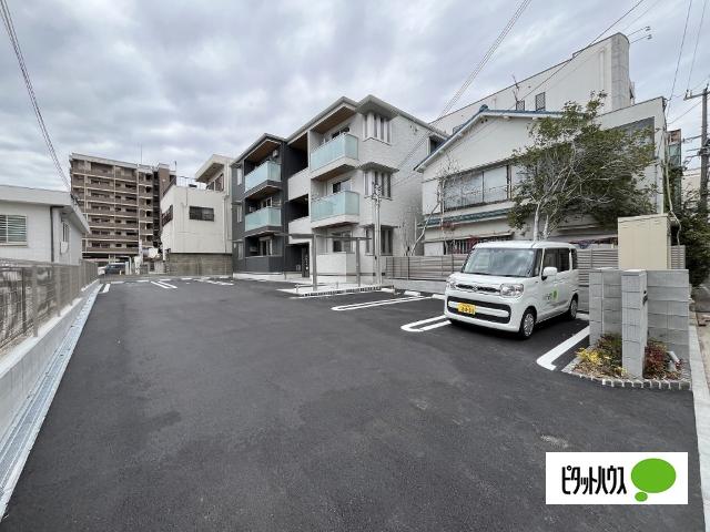 D-ROOM和歌山四番丁（302） 駐車場