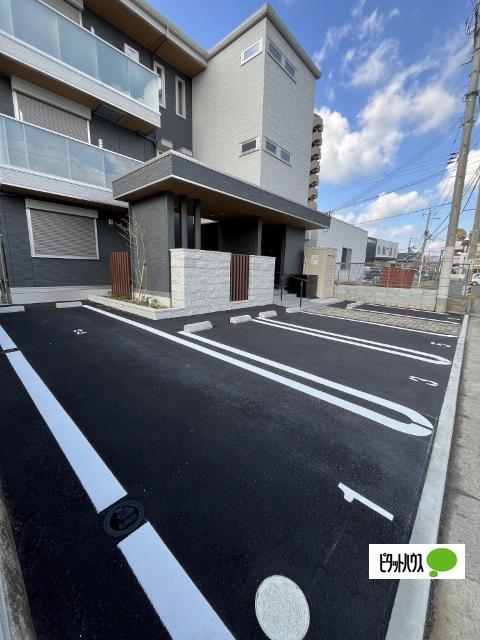 D-ROOM和歌山黒田Ⅱ（201） 駐車場