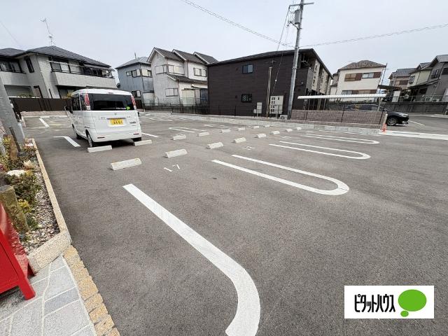 ケーズコート中迫２（102） 駐車場