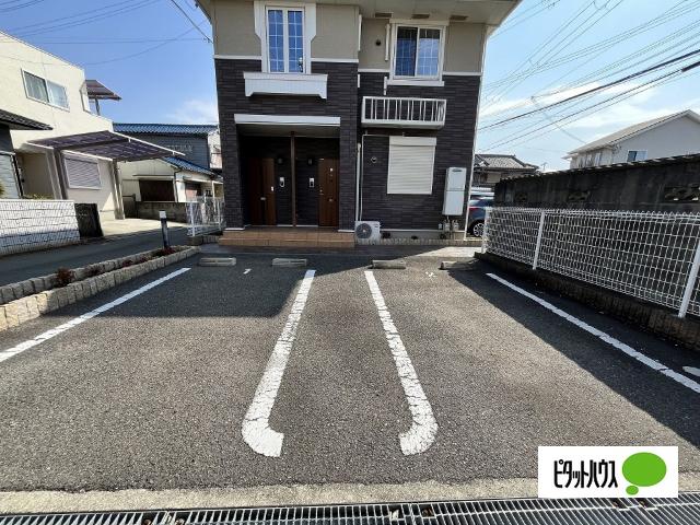 ラフレシール（201） 駐車場