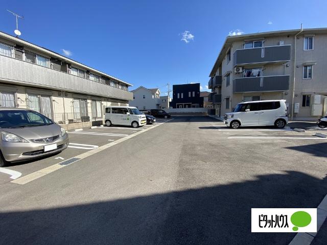 D-room新在家（105） 駐車場