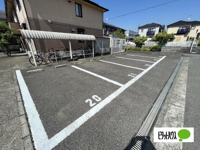 ラ・ヴィラ・シック　Ａ棟（201） 駐車場