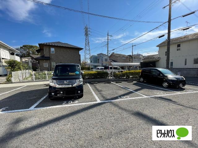 サンリバー２１（106） 駐車場