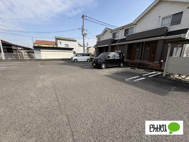 ヒロハウス　Ｂ（101） 駐車場