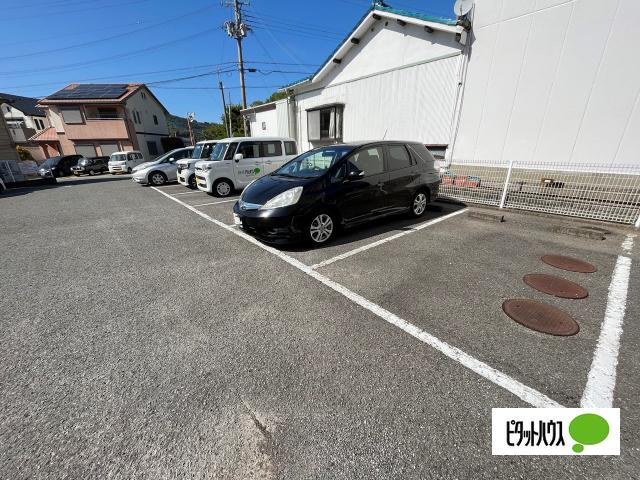 ココアハウス（103） 駐車場