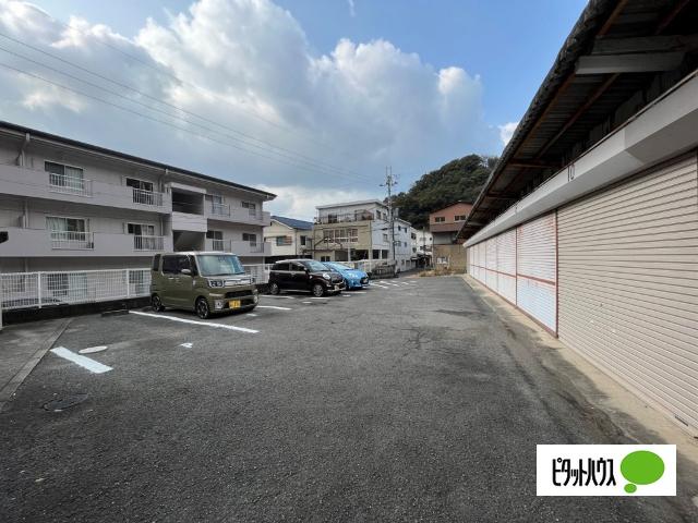 セジュールMT（103） 駐車場