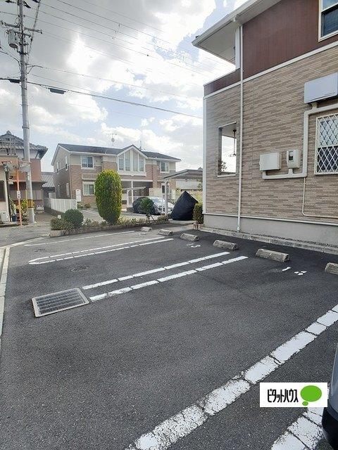 プランテーション（203） 駐車場
