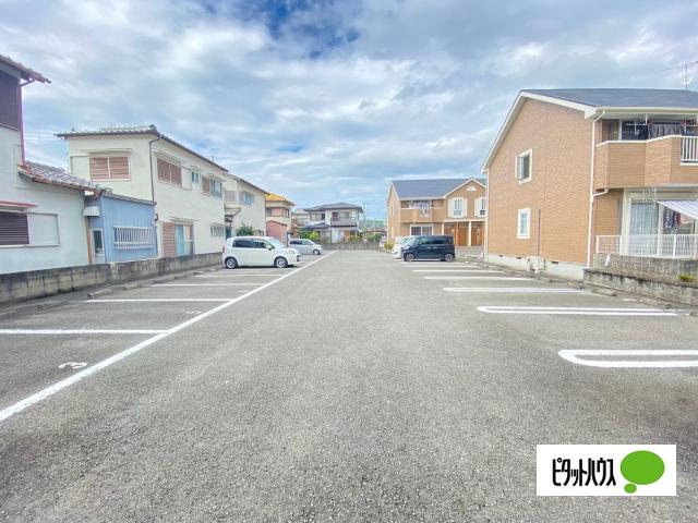 カンタービレⅡ（202） 駐車場