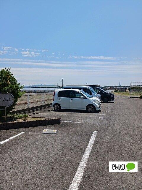 アルバ・ソーレⅡ（202） 駐車場