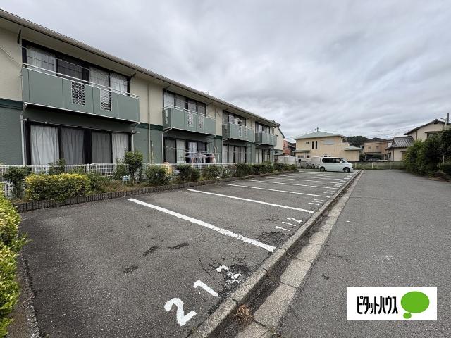 セジュールあきらⅡ（211） 駐車場