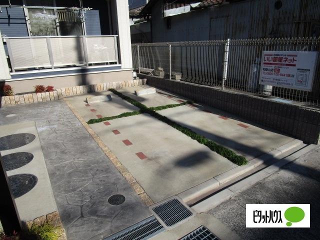 藍（101） 駐車場