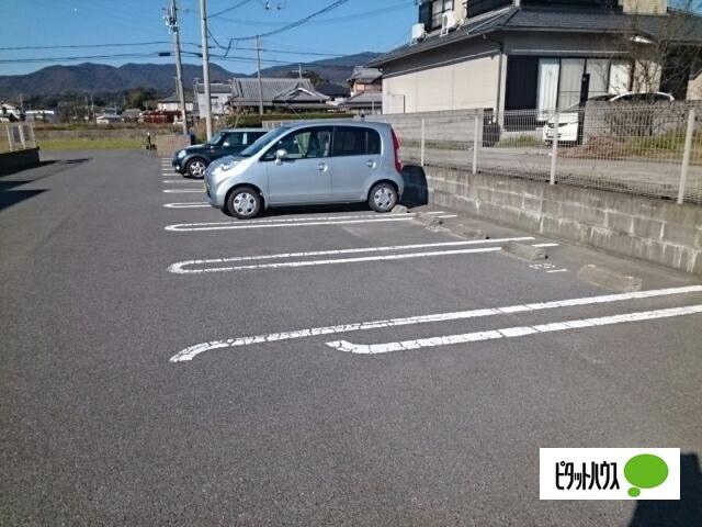 リアンフォール　Ⅰ（202） 駐車場