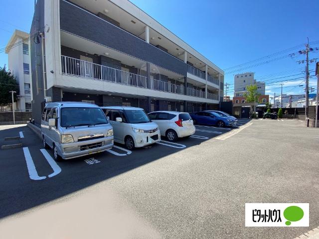 リンデンバウム　Ⅰ（302） 駐車場