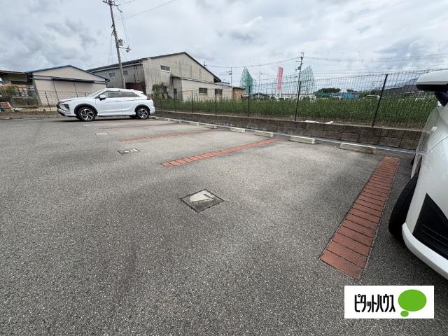 D-room下井阪南（205） 駐車場