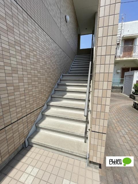 ピアチェーレ エントランス