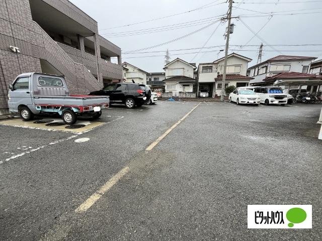 グレイス香陽 駐車場
