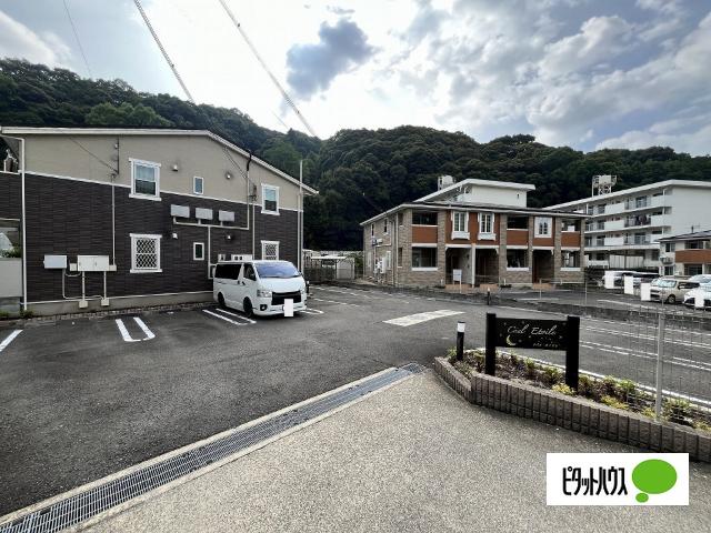 シエル・エトワレ（103） 駐車場