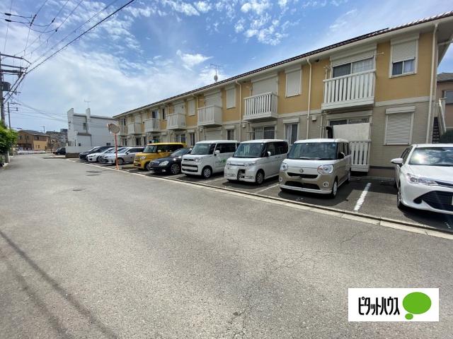 グラミール中之島（103） 駐車場