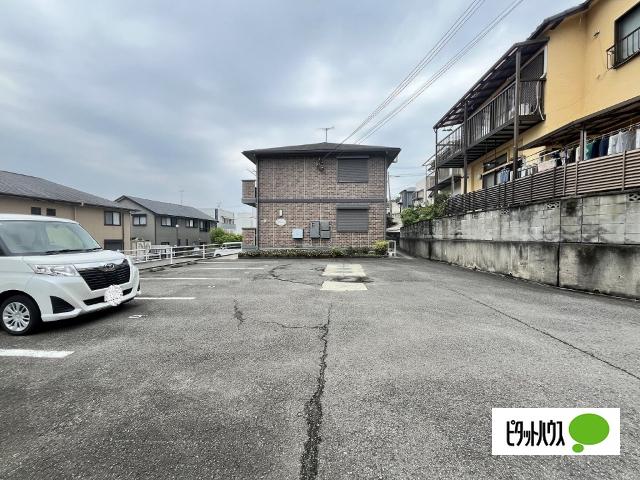 ハイツ・プログレス（102） 駐車場