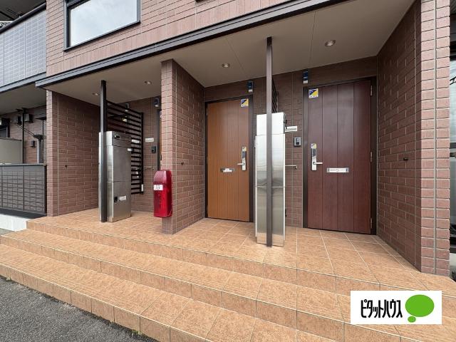 D-room下井阪南（205） エントランス