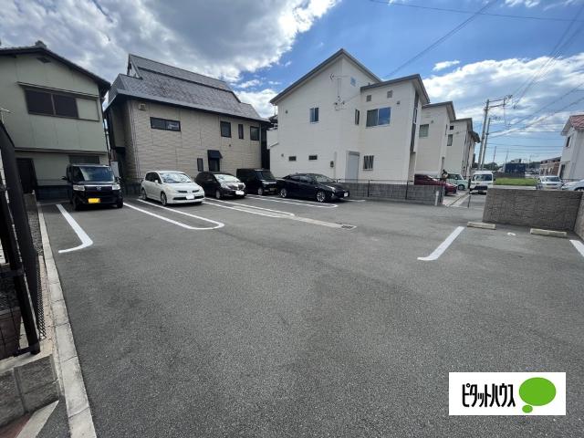 カンタービレ西浜Ⅰ（103） 駐車場