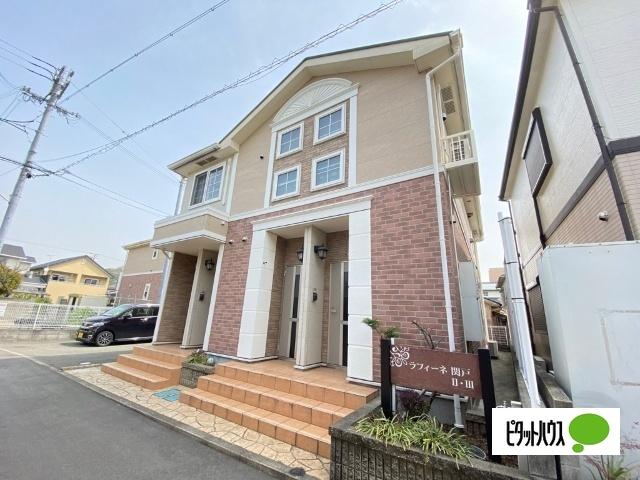 ラフィーネ関戸Ⅱ（102） 外観