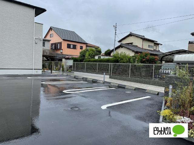 サウスラポール　Ⅱ（101） 駐車場