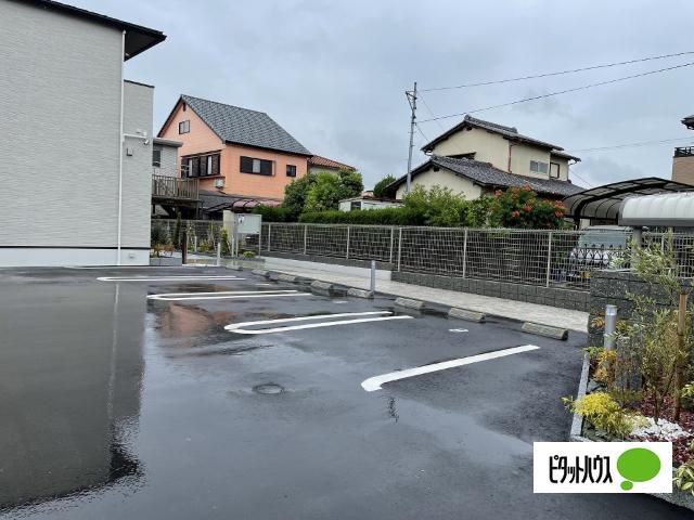 サウスラポール　Ⅱ（203） 駐車場