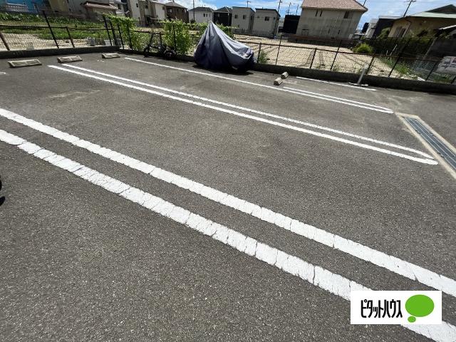 ケーズコート　Ｏ・Ｖ（202） 駐車場