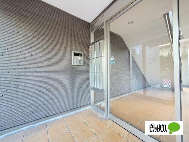 リヴェール栄谷（302） ロビー