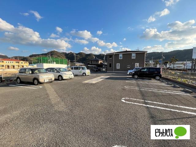 クラージュ　Ⅱ（101） 駐車場