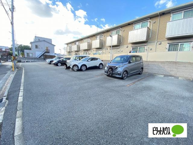 ソフィアルーチェ（106） 駐車場