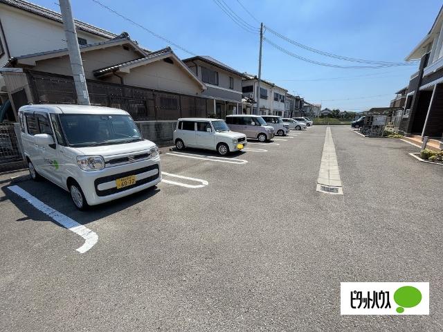 プリエール　Ⅰ（201） 駐車場