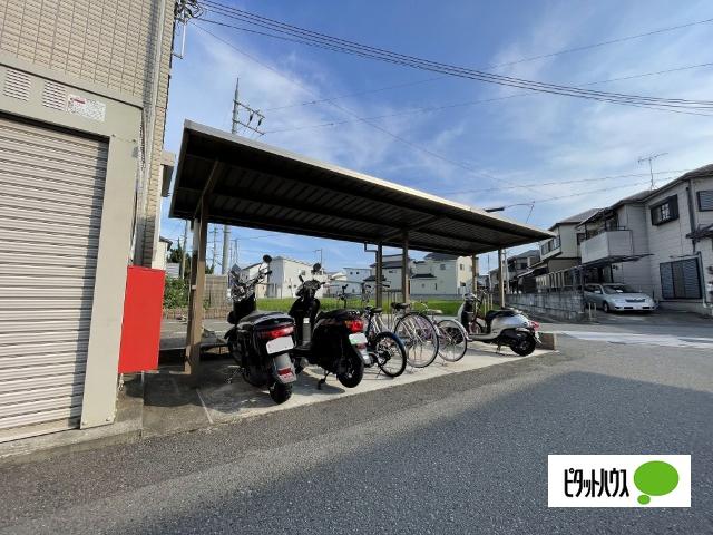 イソラ フェリジェⅡ（108） 共有部分