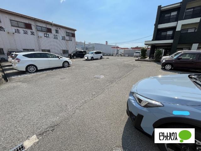 カーサグリーンⅡ（202） 駐車場