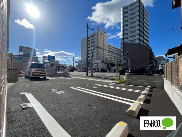 アルビネス田中町（105） 駐車場