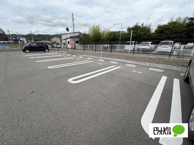 りゅうの盛Ⅱ（203） 駐車場