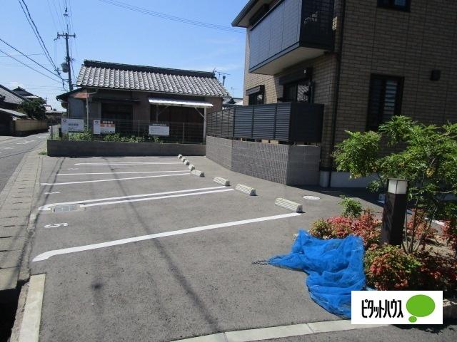 Ｊハープ木ノ本（201） 駐車場