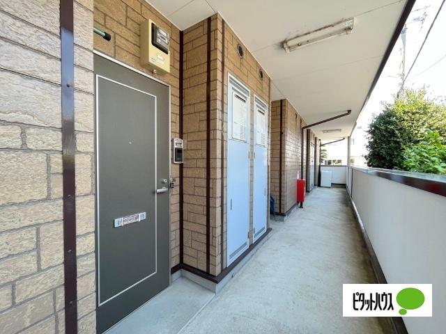 ベルラフィーネ（105） エントランス